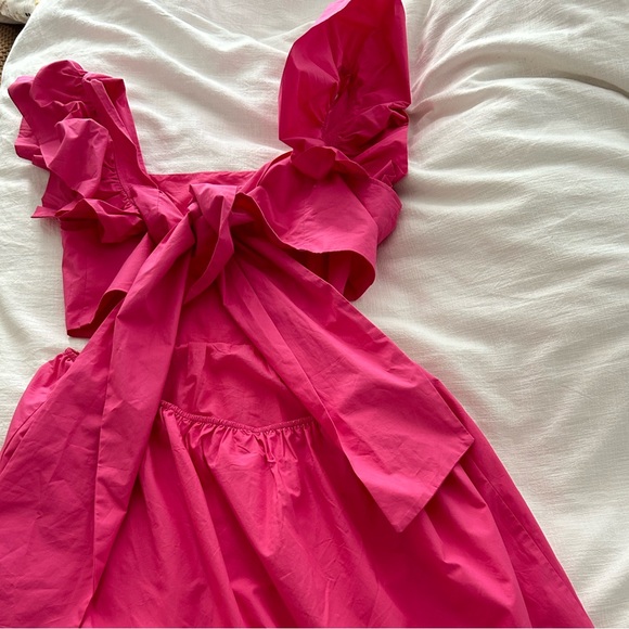 Fuchsia Flutter Sleeve Aspyn Midi Dress - Picture 4 of 5